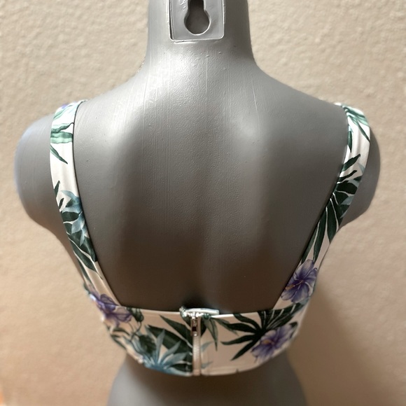 🆕Two piece Tropical swimsuit, top L, bottom XL - Picture 13 of 15